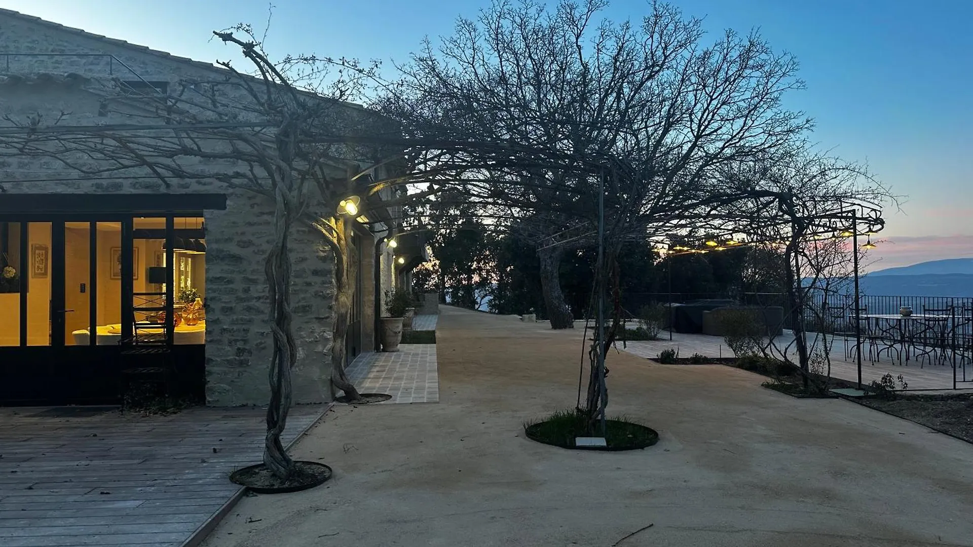 Maison Des Cedres Bonnieux Βίλα
